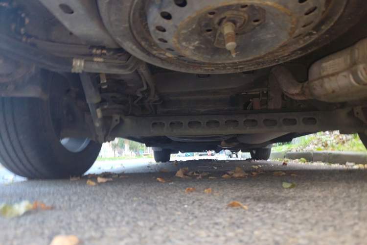 Used Buick GL8 2021 Land Cruiser Executive Class 652T Luxury Model Chassis Rear