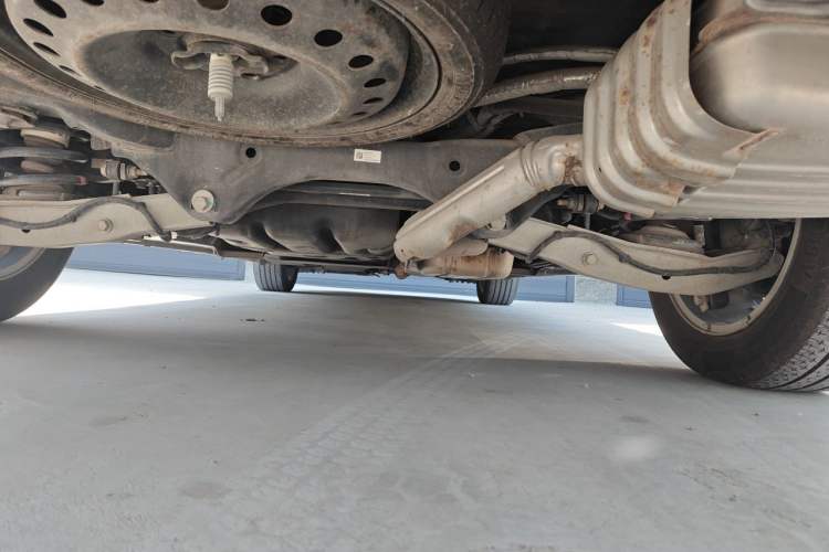Used Buick GL8 2021 ES Landtrek 653T Luxury Model Chassis Rear