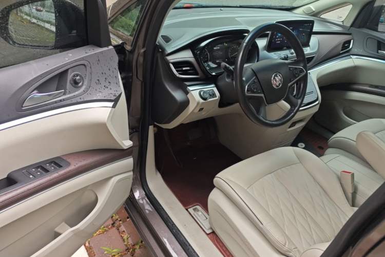 Used Buick GL8 2021 Land Cruiser Executive Class 652T Smart Luxury Model Driver Seat