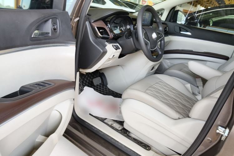Used Buick GL8 2021 Land Cruiser Executive Class 652T Comfort Model Driver Seat