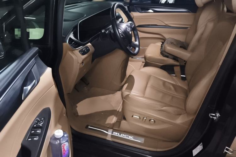 Used Buick GL8 2021 ES Land Cruiser 653T Flagship Model Driver Seat
