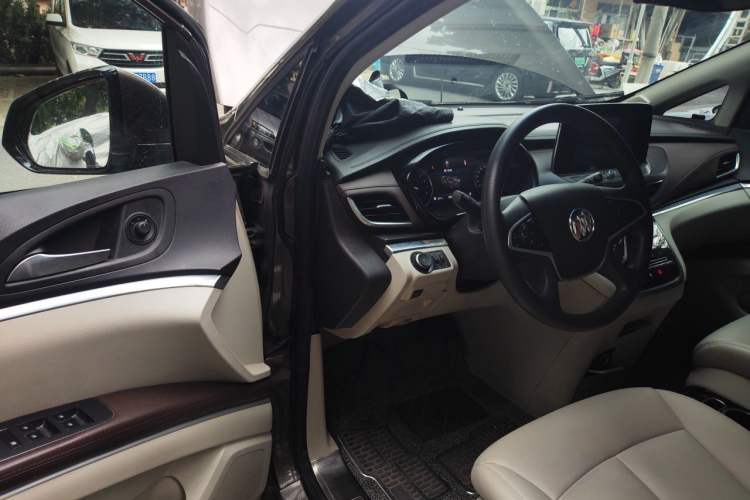 Used Buick GL8 2021 Land Cruiser Executive Class 652T Comfort Model Driver Seat