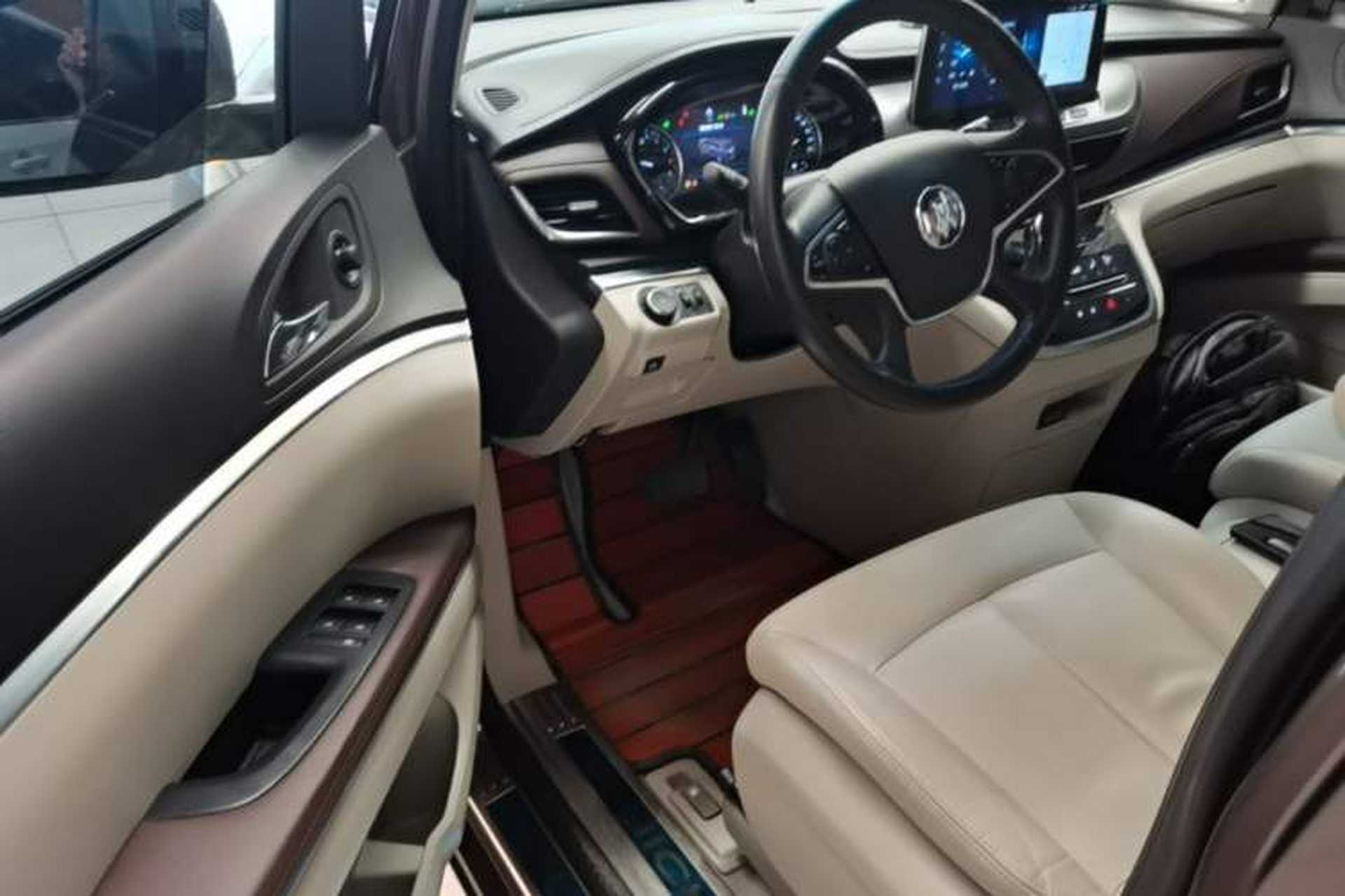 Used Buick GL8 2021 Land Cruiser Executive Class 652T Luxury Model Driver Seat