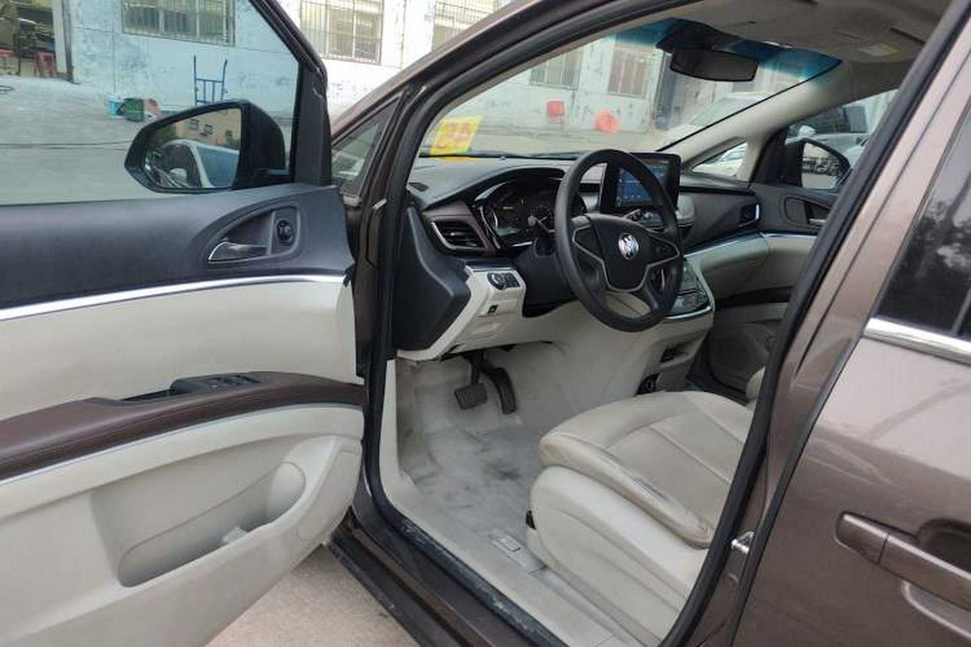 Used Buick GL8 2021 Land Cruiser Executive Class 652T Comfort Model Driver Seat