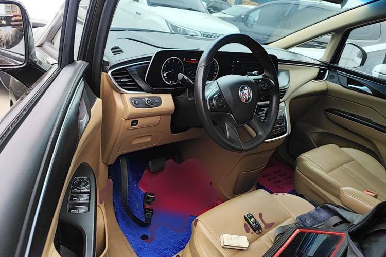 Used Buick GL8 2021 ES Landtrek 653T Luxury Model Driver Seat