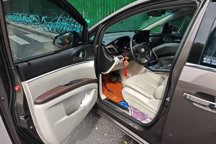 Used Buick GL8 2021 Land Cruiser Executive Class 652T Comfort Model Driver Seat