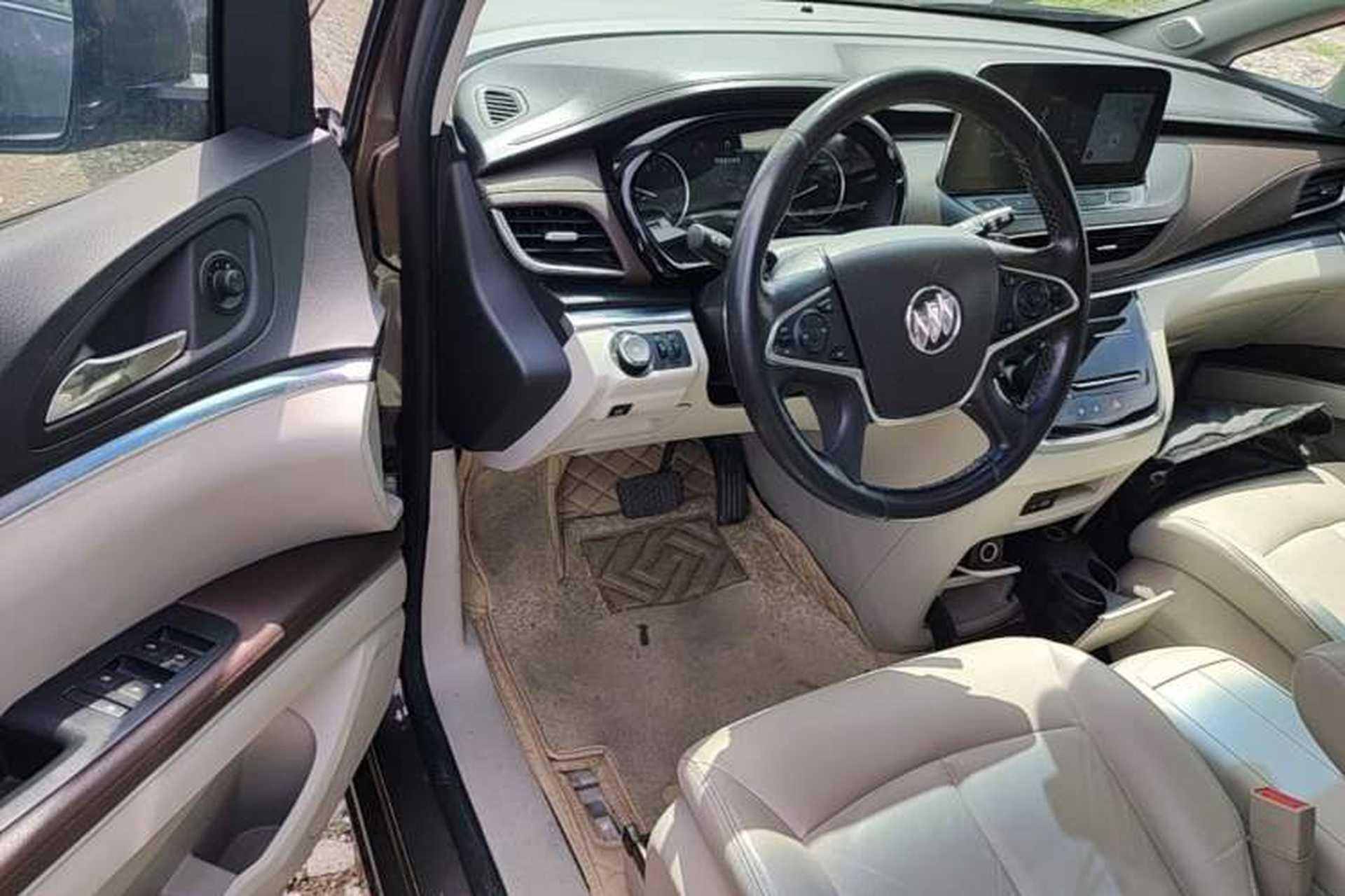 Used Buick GL8 2021 Land Cruiser Executive Class 652T Luxury Model Driver Seat