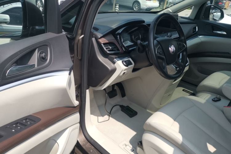 Used Buick GL8 2021 Land Cruiser Executive Class 652T Smart Luxury Model Driver Seat