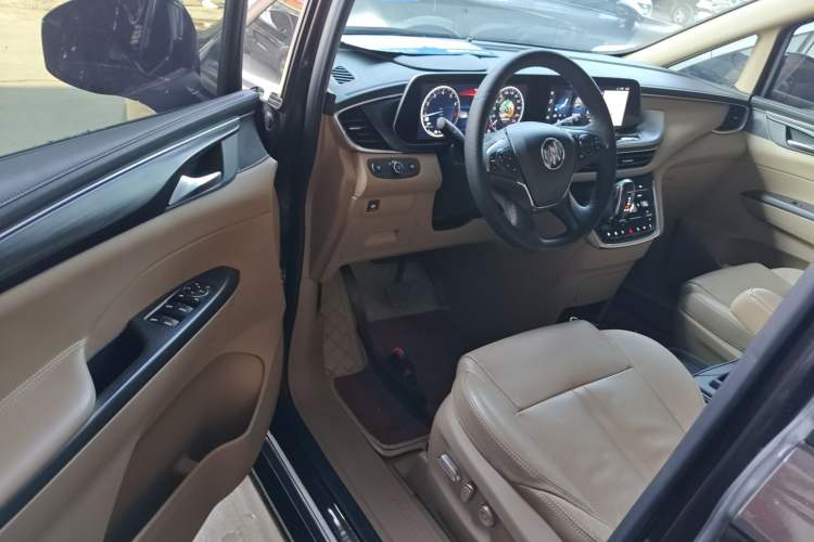 Used Buick GL8 2021 ES Land Cruiser 653T Luxury Edition Driver Seat