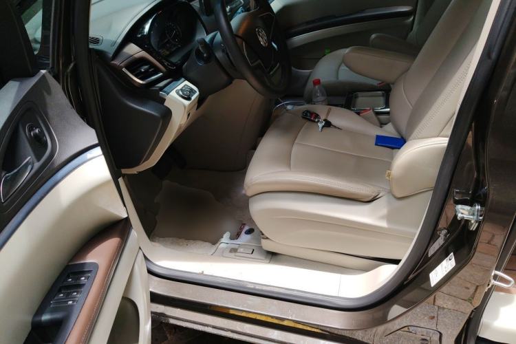 Used Buick GL8 2021 Land Cruiser Executive Class 652T Comfort Model Driver Seat