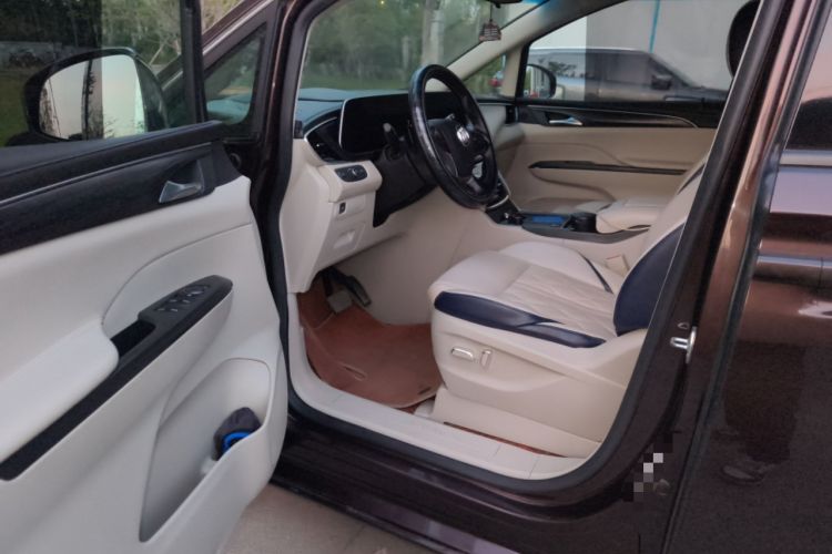 Used Buick GL8 2021 ES Landtrek 653T Comfort Edition Driver Seat