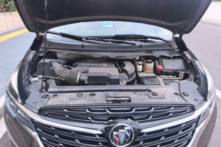 Used Buick GL8 2021 Land Cruiser Executive Class 652T Luxury Model Engine Bay