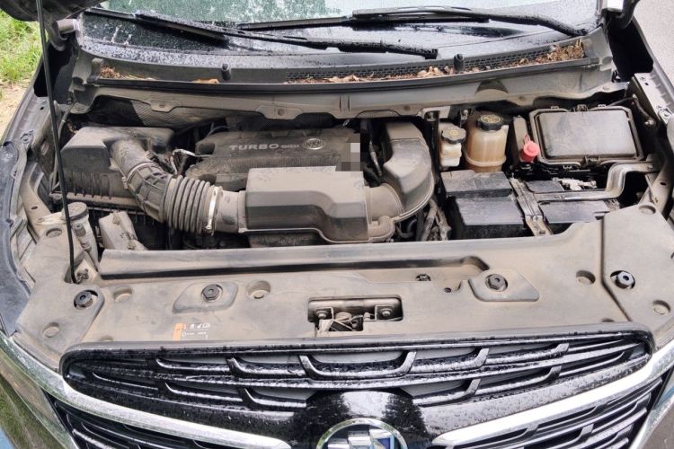 Used Buick GL8 2021 Land Cruiser Executive 652T Premium Model Engine Bay