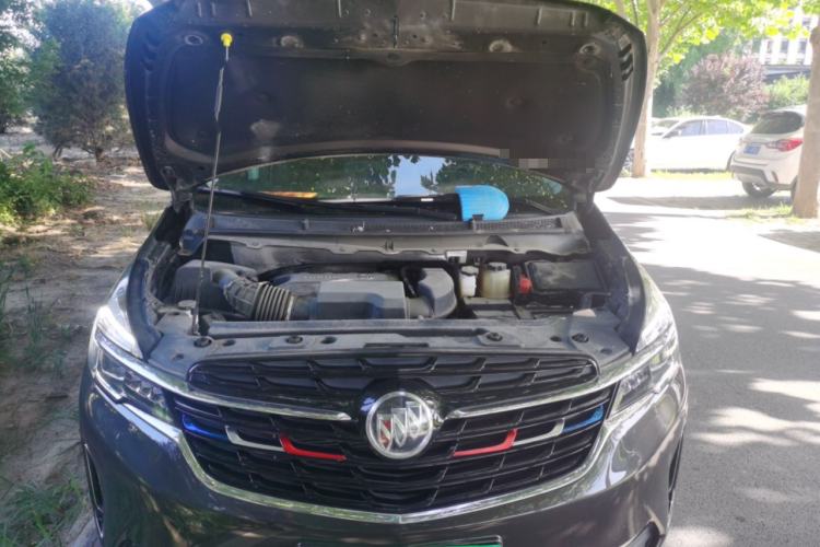 Used Buick GL8 2021 Land Cruiser Executive Class 652T Luxury Model Engine Bay