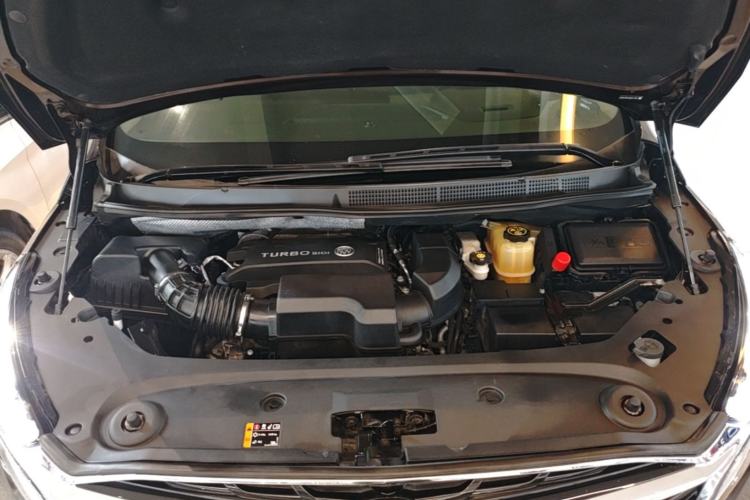 Used Buick GL8 2021 ES Land Cruiser 653T Luxury Edition Engine Bay