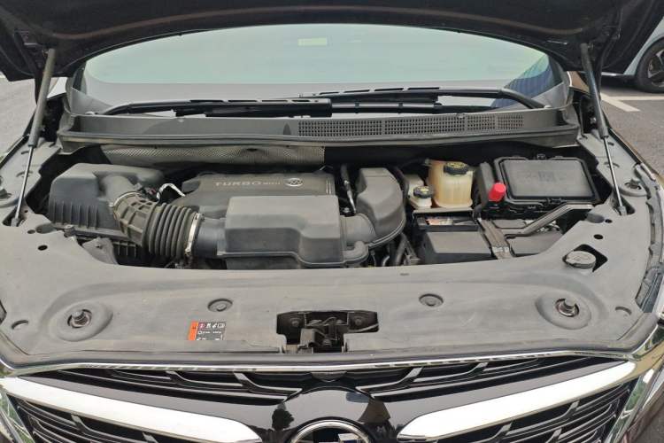 Used Buick GL8 2021 ES Land Cruiser 653T Luxury Edition Engine Bay