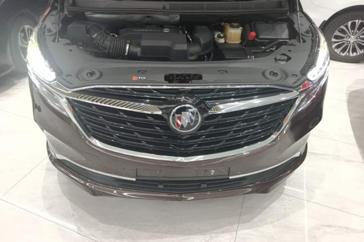 Used Buick GL8 2021 ES Land Cruiser 653T Flagship Model Engine Bay