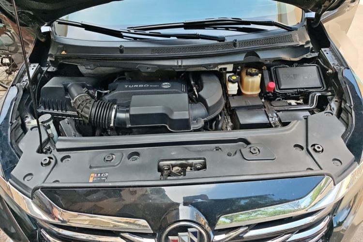Used Buick GL8 2021 Land Cruiser Executive Class 652T Smart Luxury Model Engine Bay