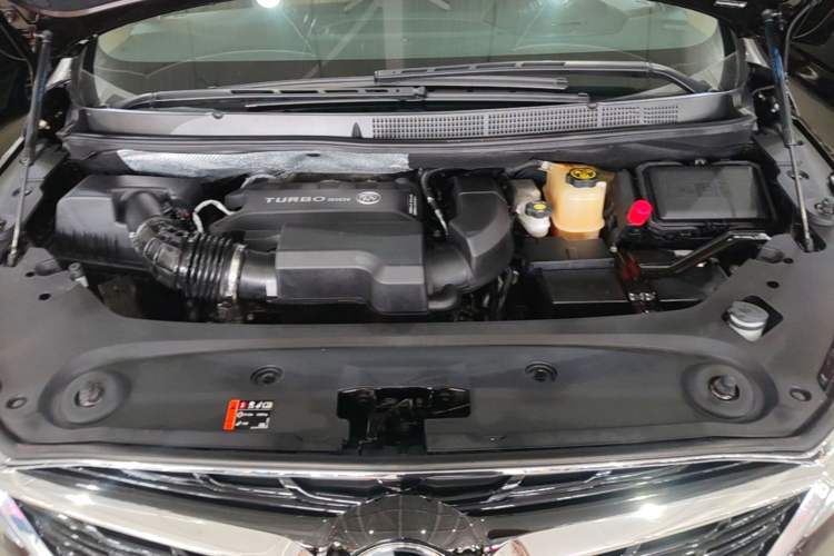 Used Buick GL8 2021 ES Land Cruiser 653T Luxury Edition Engine Bay