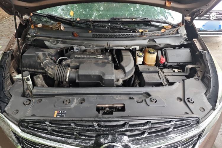 Used Buick GL8 2021 Land Cruiser Executive Class 652T Luxury Model Engine Bay