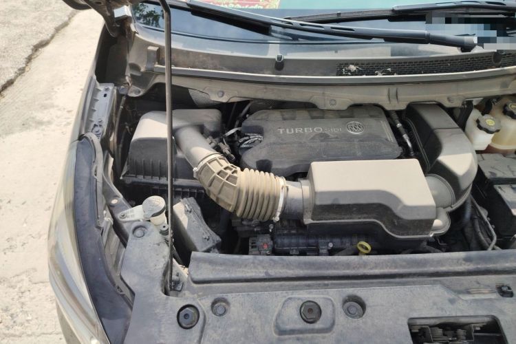 Used Buick GL8 2021 Land Cruiser Executive Class 652T Luxury Model Engine Bay Right