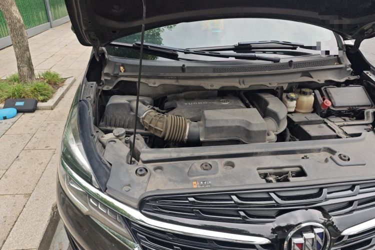 Used Buick GL8 2021 Land Cruiser Executive Class 652T Luxury Model Engine Bay Right