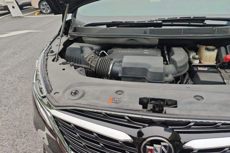 Used Buick GL8 2021 ES Land Cruiser 653T Luxury Edition Engine Bay Right