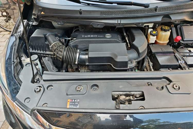 Used Buick GL8 2021 Land Cruiser Executive Class 652T Smart Luxury Model Engine Bay Right