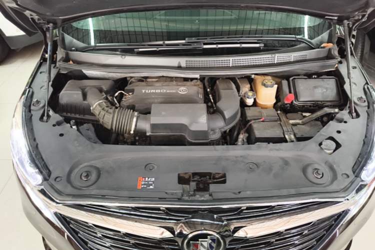 Used Buick GL8 2021 ES Land Cruiser 653T Luxury Edition Engine Bay