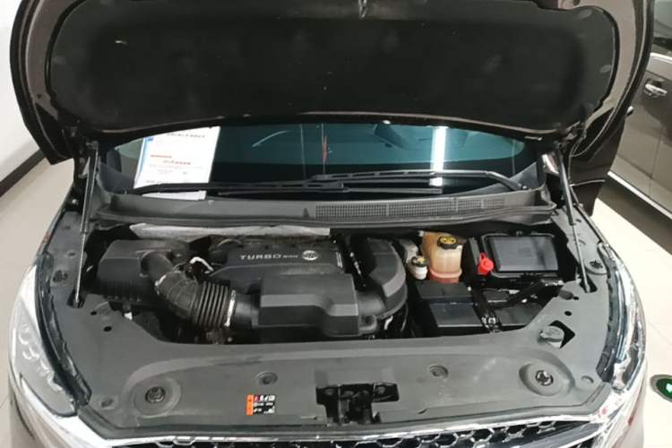 Used Buick GL8 2021 ES Land Cruiser 653T Luxury Edition Engine Bay