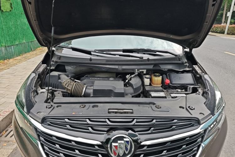 Used Buick GL8 2021 Land Cruiser Executive Class 652T Comfort Model Engine Bay