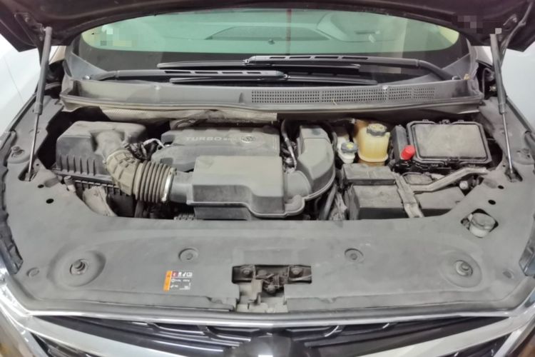 Used Buick GL8 2021 ES Landtrek 653T Comfort Edition Engine Bay