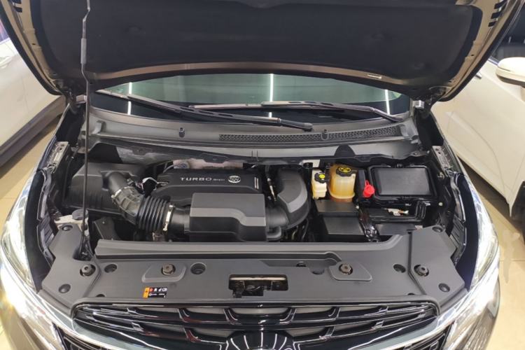 Used Buick GL8 2021 Land Cruiser Executive 652T Premium Model Engine Bay