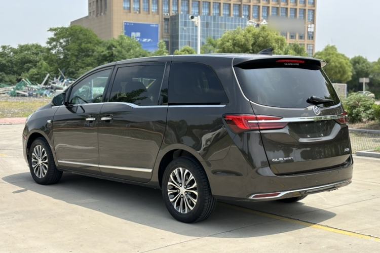 Used Buick GL8 2021 Land Cruiser Executive Class 652T Luxury Model Exterior 1