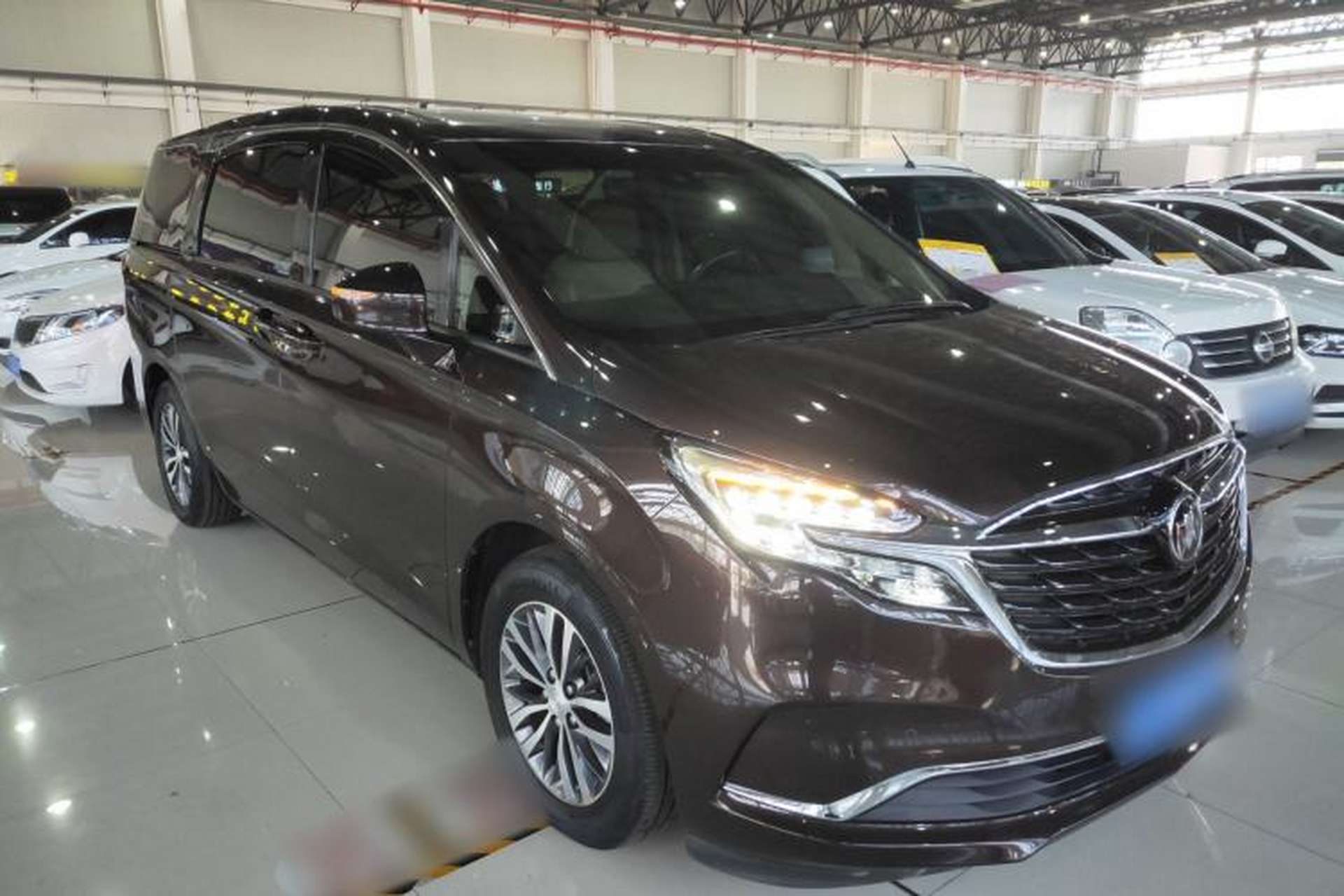 Used Buick GL8 2021 ES Land Cruiser 653T Luxury Edition Exterior 1