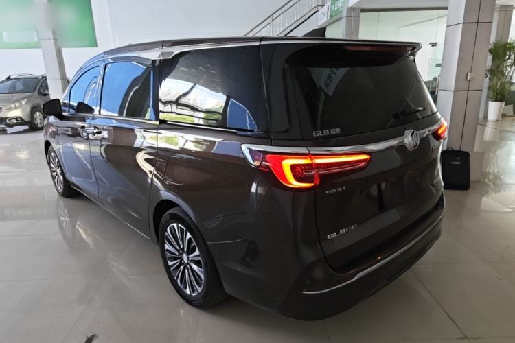 Used Buick GL8 2021 ES Landtrek 653T Luxury Model Exterior 2