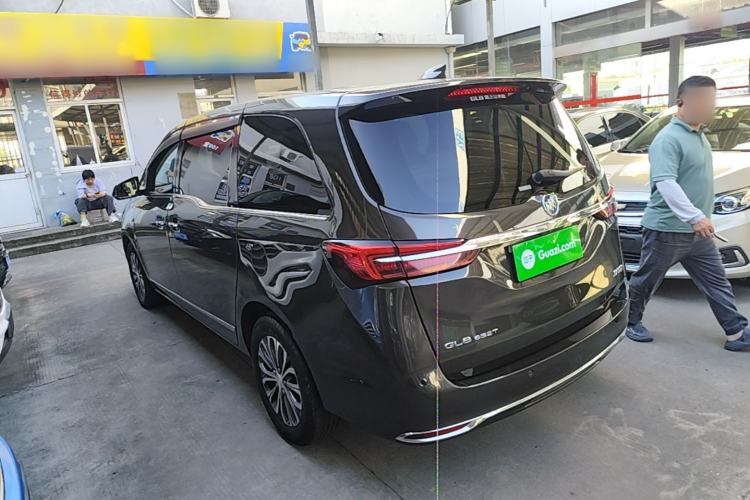 Used Buick GL8 2021 Land Cruiser Executive 652T Premium Model Exterior 2