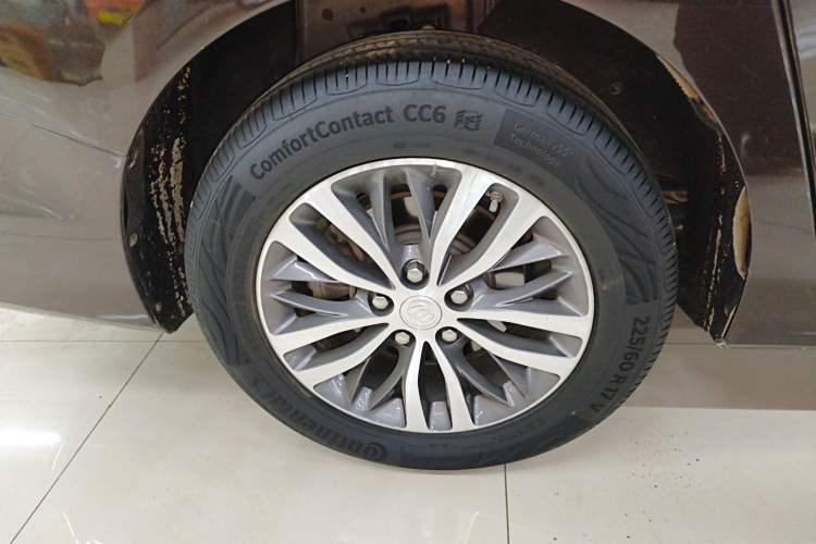 Used Buick GL8 2021 ES Land Cruiser 653T Luxury Edition Exterior 5