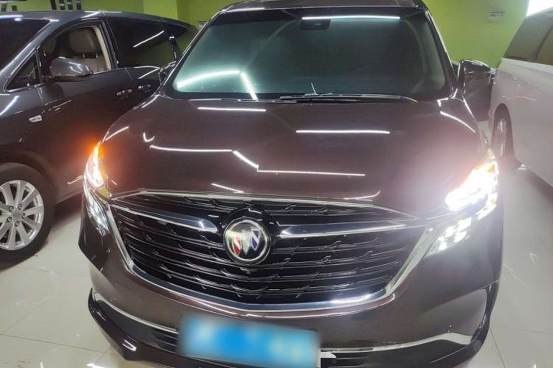 Used Buick GL8 2021 ES Landtrek 653T Luxury Model Front