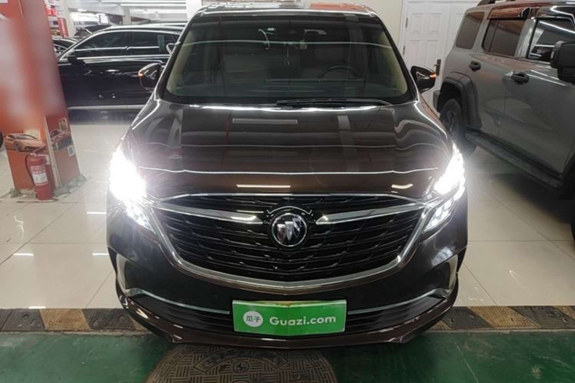 Used Buick GL8 2021 ES Landtrek 653T Luxury Model Front