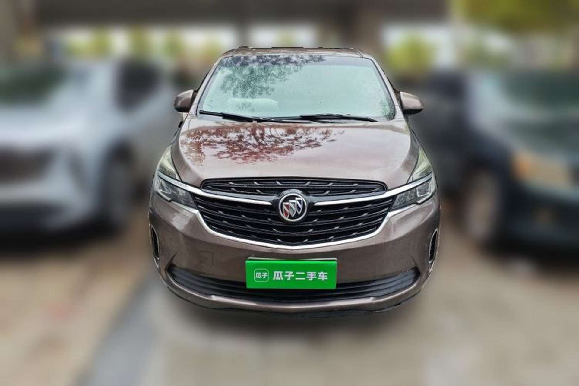 Used Buick GL8 2021 Land Cruiser Executive Class 652T Luxury Model Front
