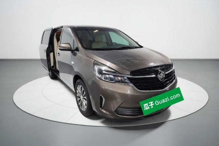 Used Buick GL8 2021 Land Cruiser Executive Class 652T Luxury Model Front Right 45 Deg