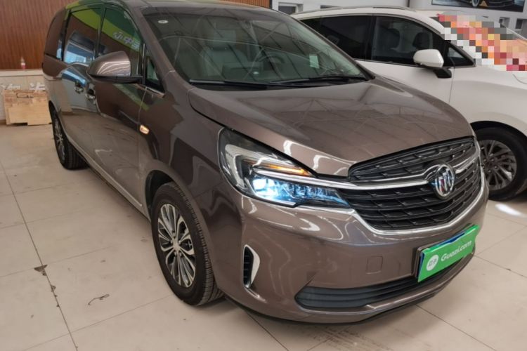 Used Buick GL8 2021 Land Cruiser Executive Class 652T Luxury Model Front Right 45 Deg