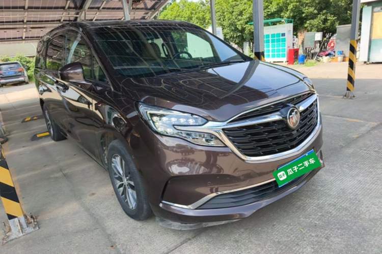 Used Buick GL8 2021 ES Land Cruiser 653T Luxury Edition Front Right 45 Deg