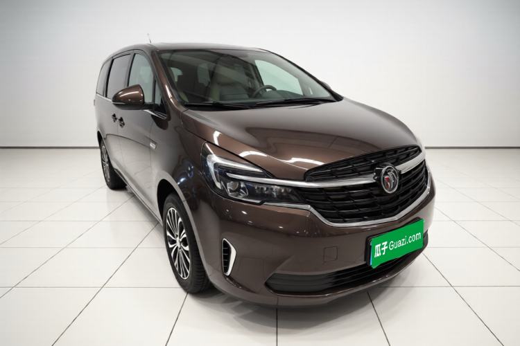 Used Buick GL8 2021 Land Cruiser Executive Class 652T Comfort Model Front Right 45 Deg