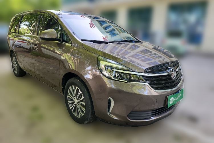 Used Buick GL8 2021 Land Cruiser Executive Class 652T Comfort Model Front Right 45 Deg
