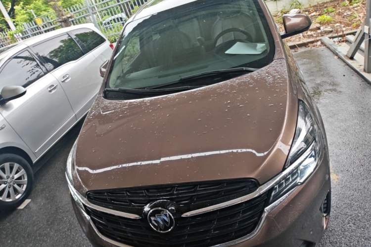 Used Buick GL8 2021 Land Cruiser Executive 652T Premium Model Front