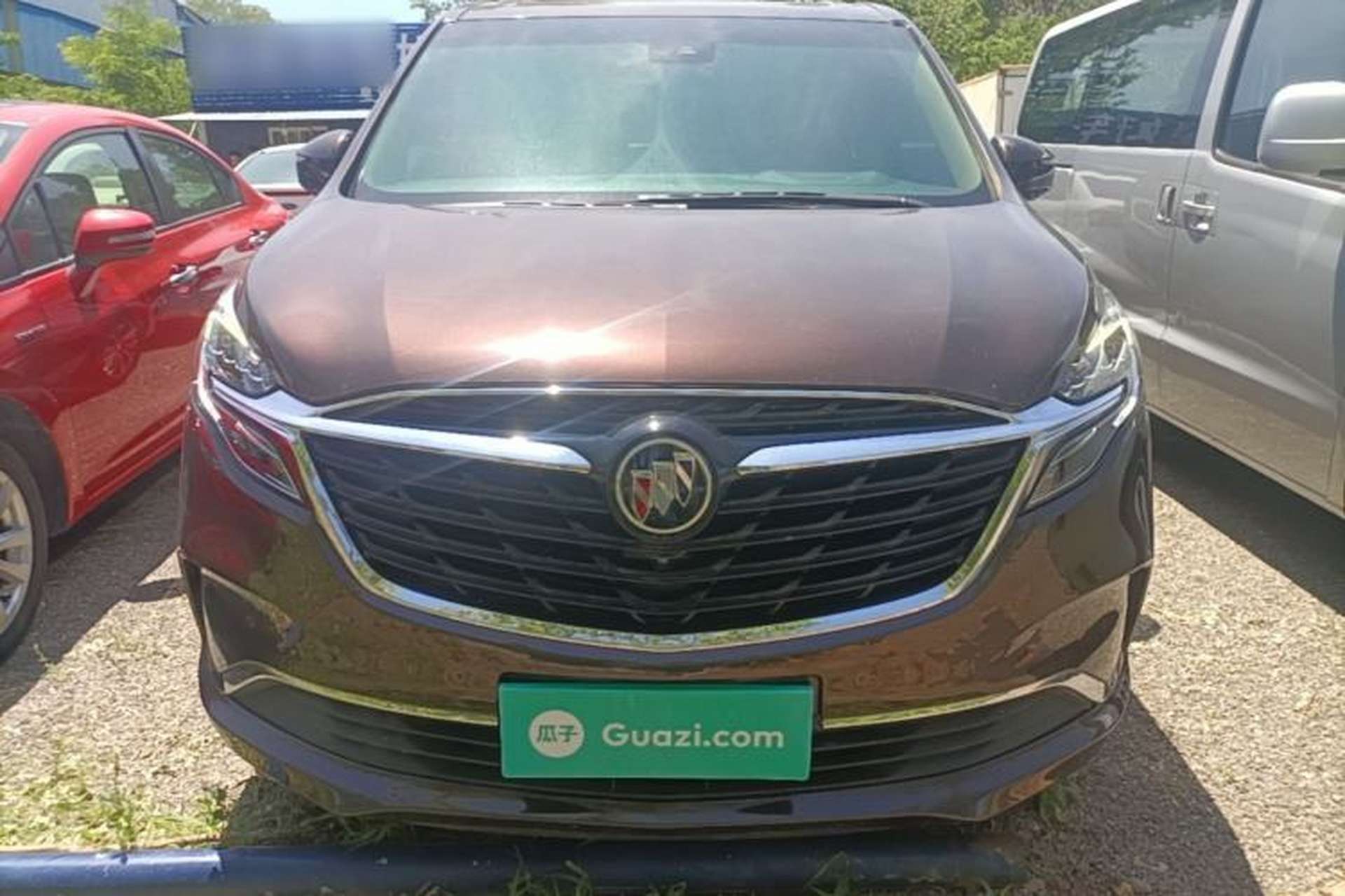 Used Buick GL8 2021 ES Landtrek 653T Luxury Model Front