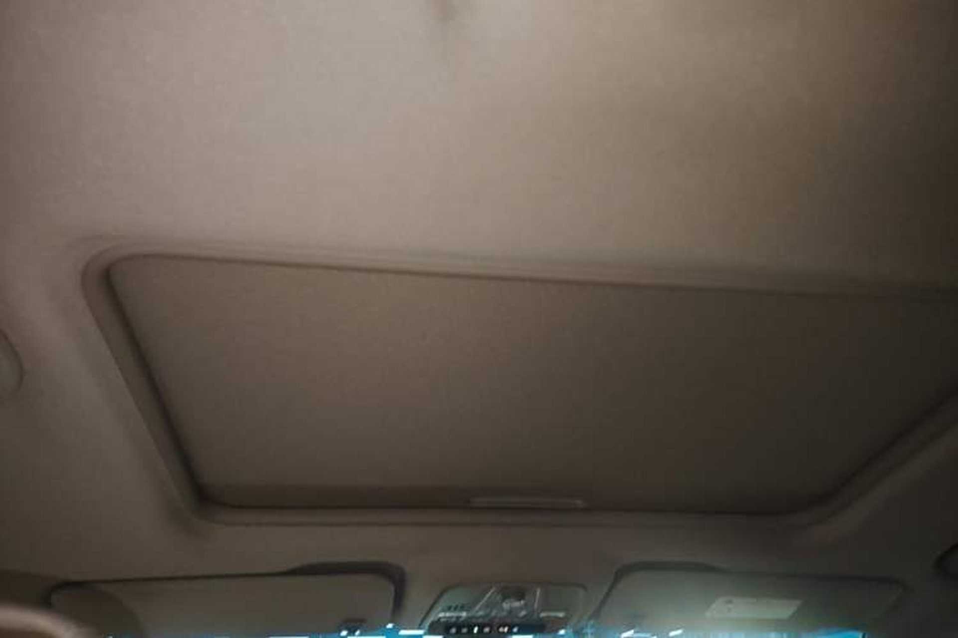 Used Buick GL8 2021 ES Landtrek 653T Luxury Model Headliner