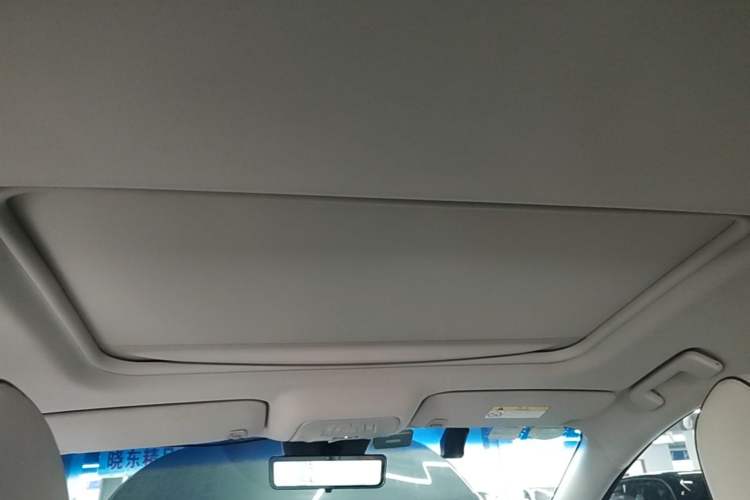 Used Buick GL8 2021 Land Cruiser Executive 652T Premium Model Headliner